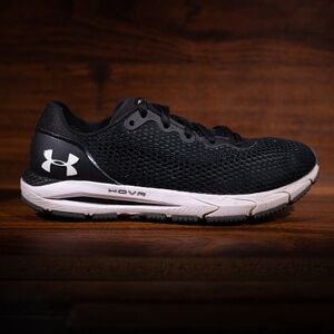 Under Armour HOVR Sonic 4 Women's Size 7.5 Black White Running Shoes Sneakers